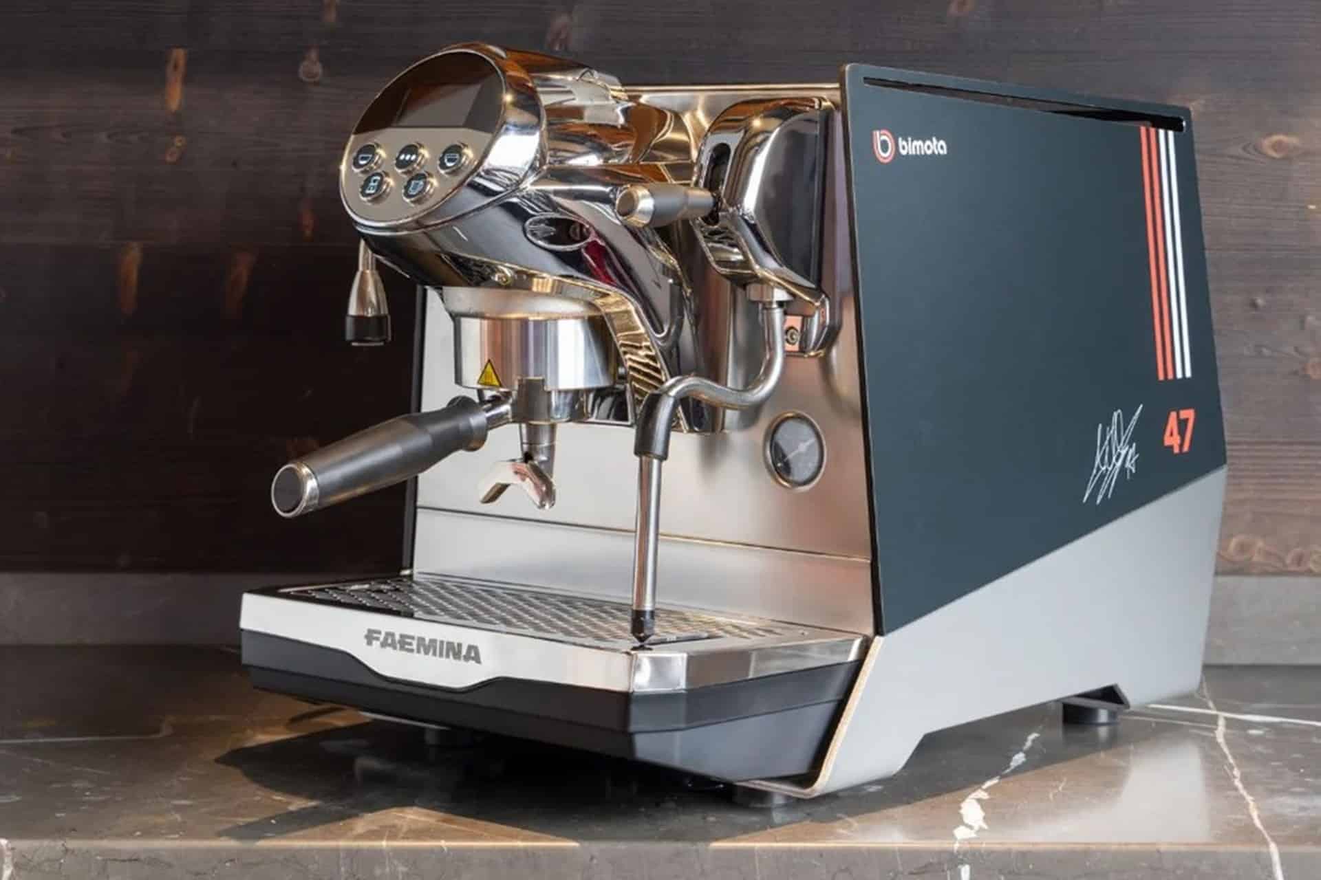 Faemina x BbKRT: Café con aroma a competición