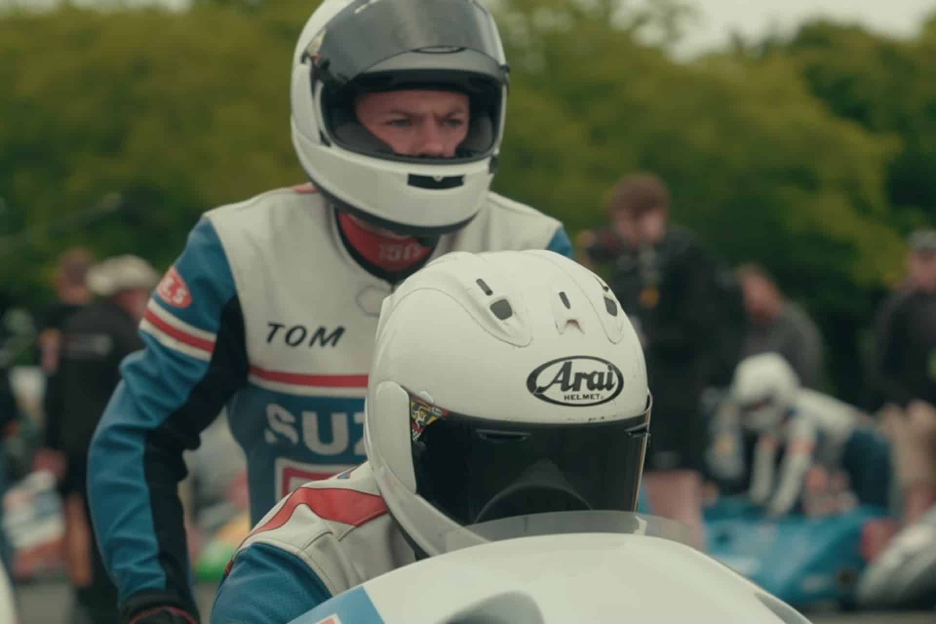 Arai RX-7V EVO IoMTT Limited Edition 2025