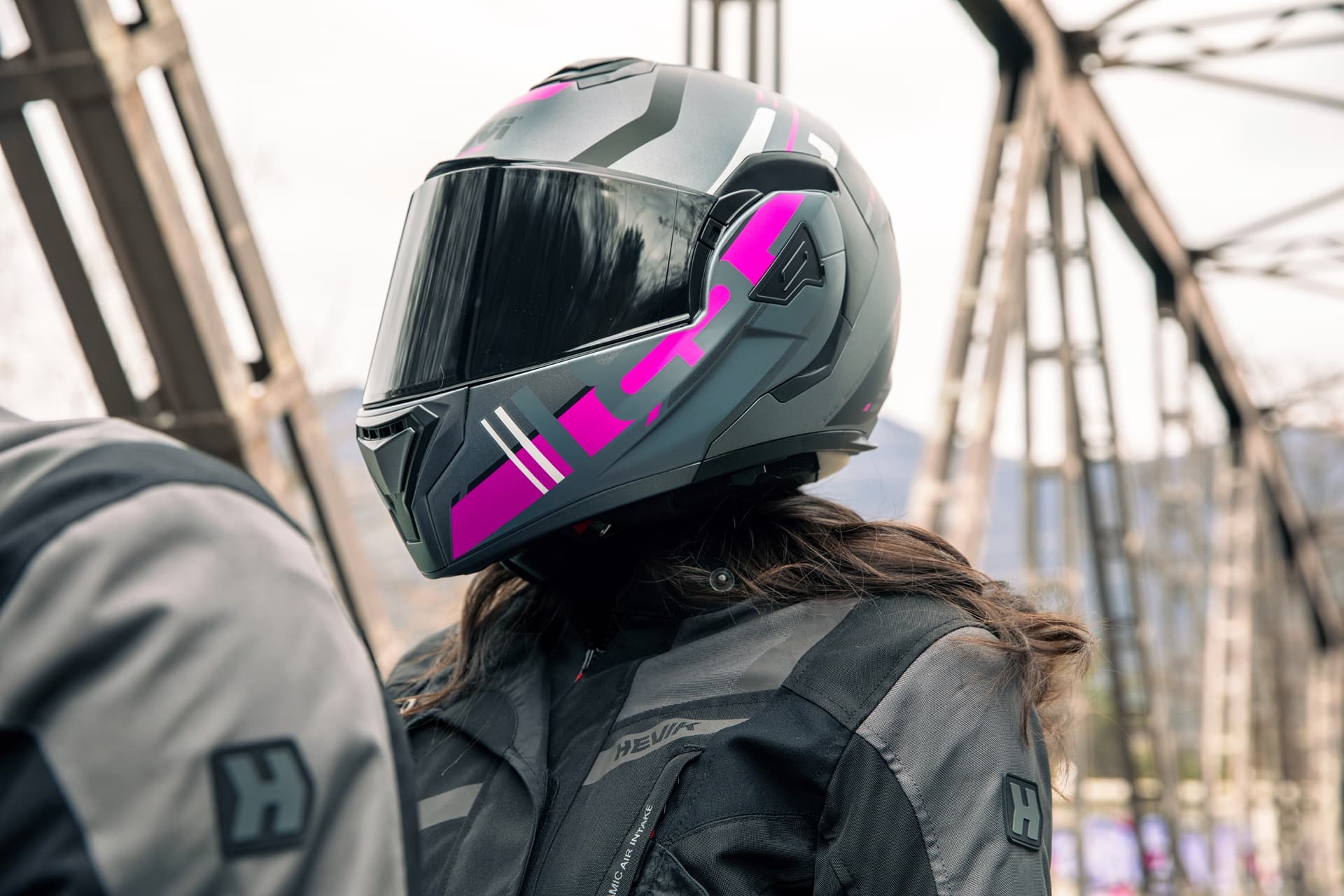 Nuevos GIVI X.50 y X.30: Dos cascos modulares al servicio de las dos ruedas