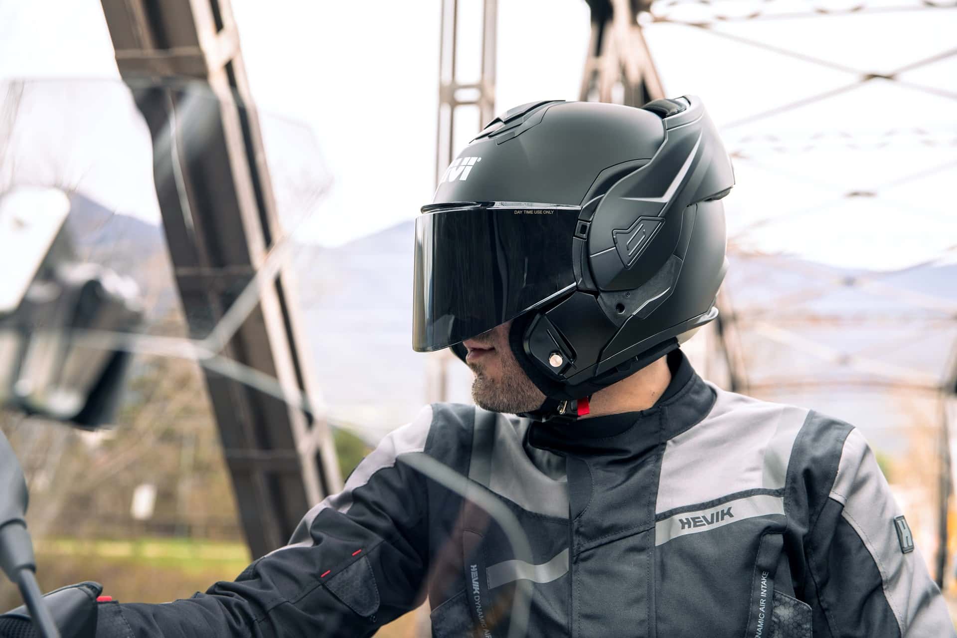 Nuevos GIVI X.50 y X.30: Dos cascos modulares al servicio de las dos ruedas