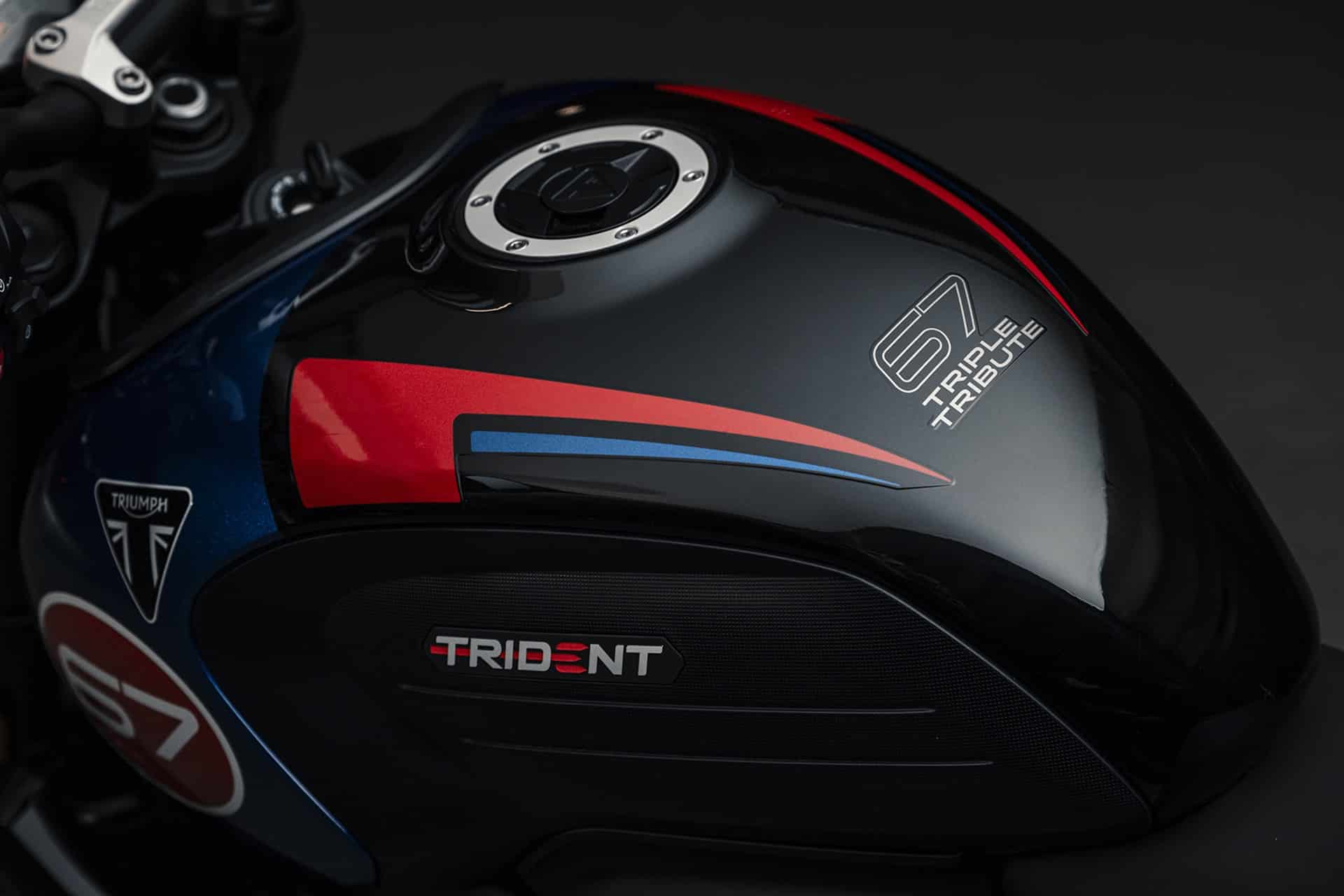 Triumph lanza la nueva Trident Triple Tribute 2025, una edición especial inspirada en la mítica "Slippery Sam"