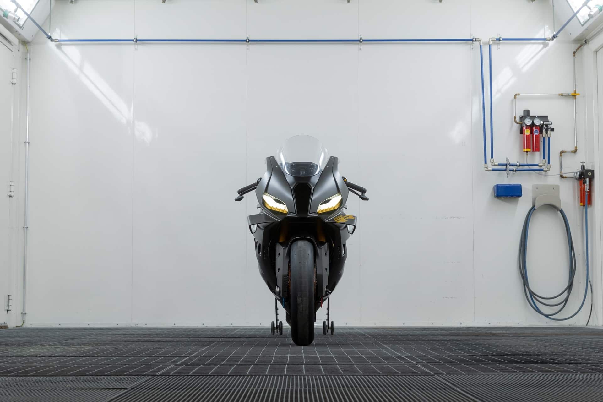 BMW Motorrad Concept RR Una nueva generación de Hiperdeportivas de la firma germana, ha llegado