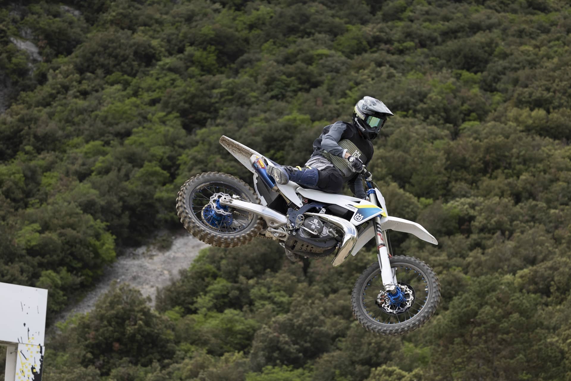 Ridin' Smoke 2025: Prueba la gama Husqvarna 2T en un evento Offroad único