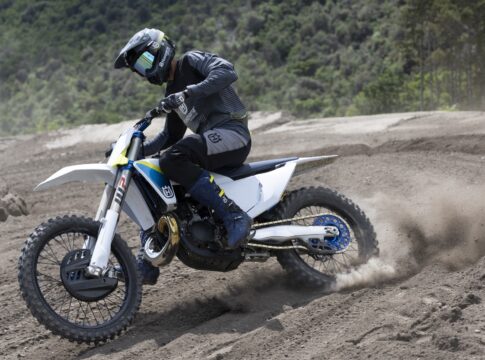 Ridin' Smoke 2025: Prueba la gama Husqvarna 2T en un evento Offroad único