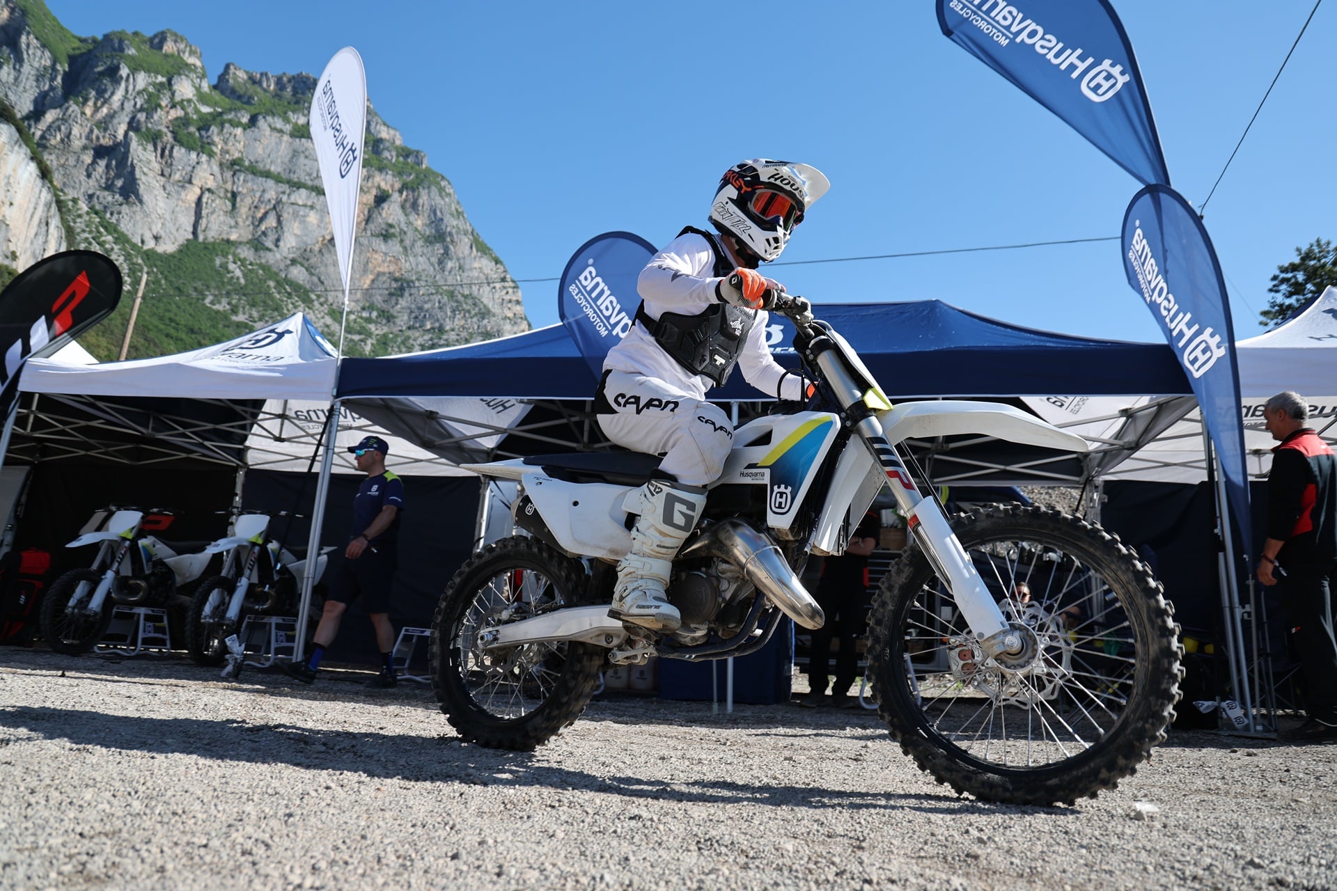 Ridin' Smoke 2025: Prueba la gama Husqvarna 2T en un evento Offroad único