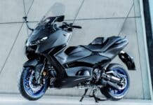 Yamaha TMAX 2025