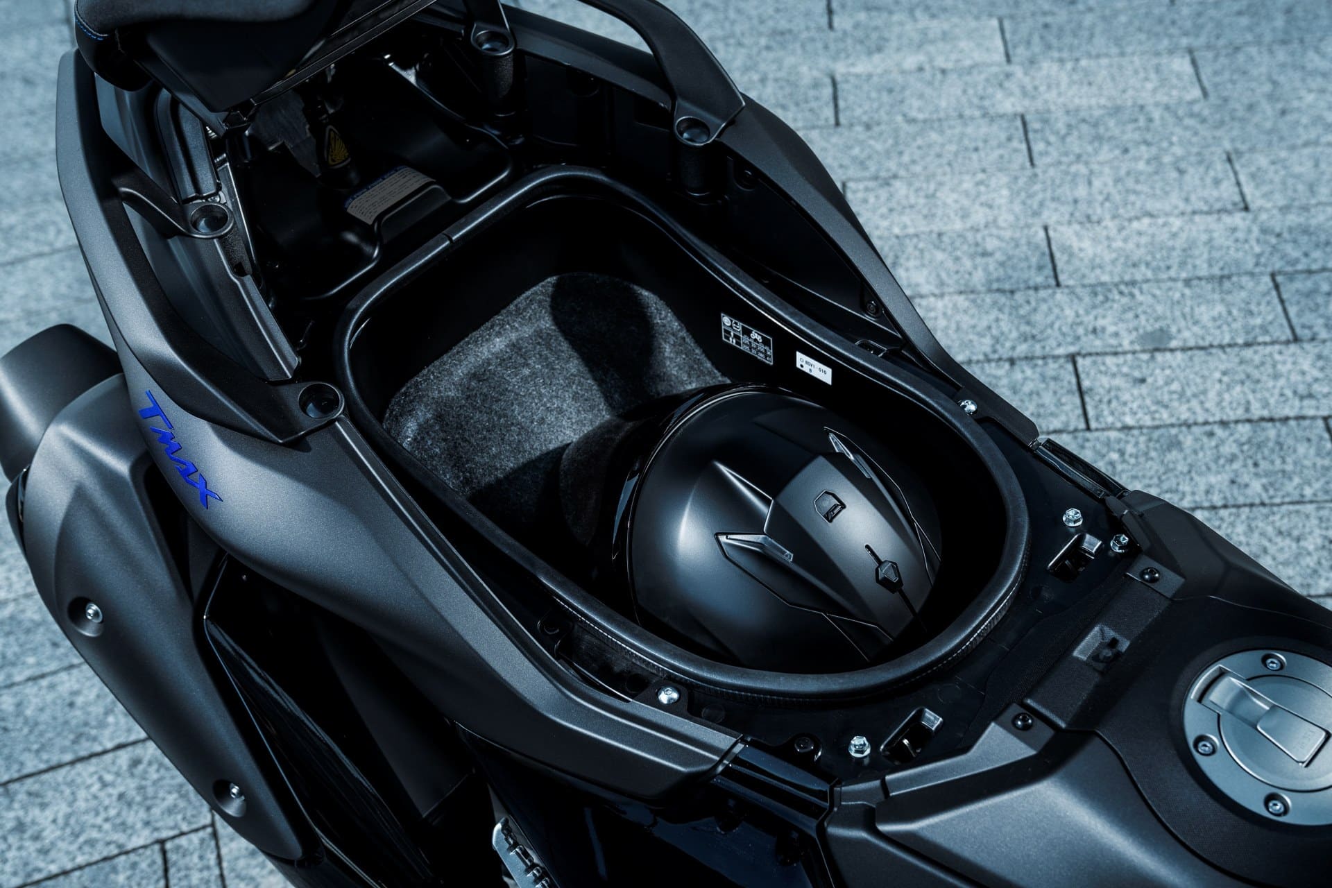 Yamaha TMAX 2025