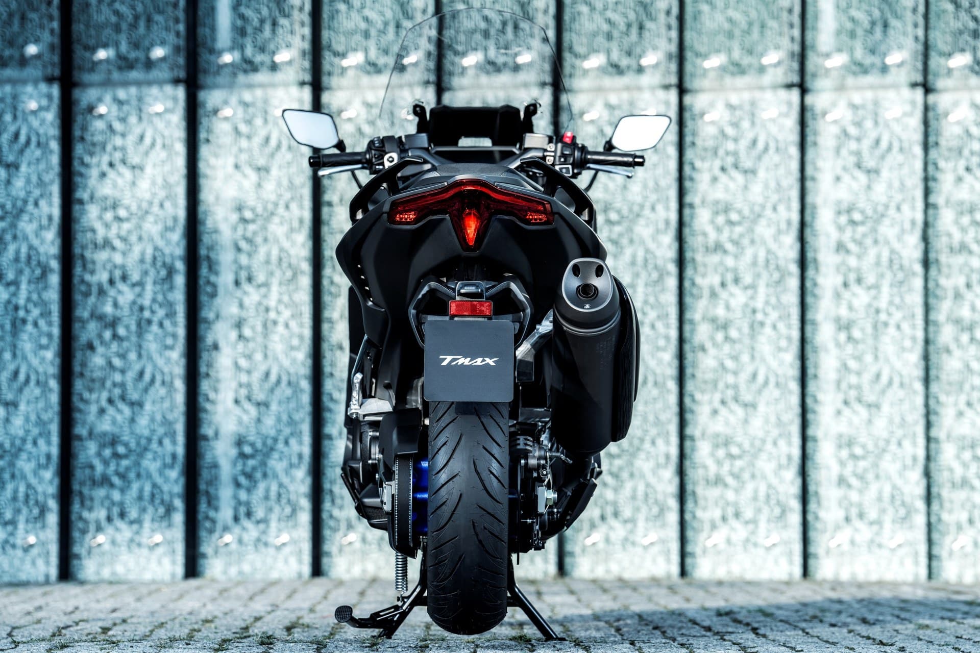 Yamaha TMAX 2025