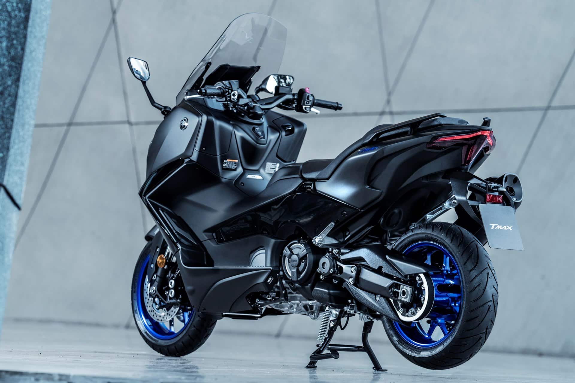 Yamaha TMAX 2025