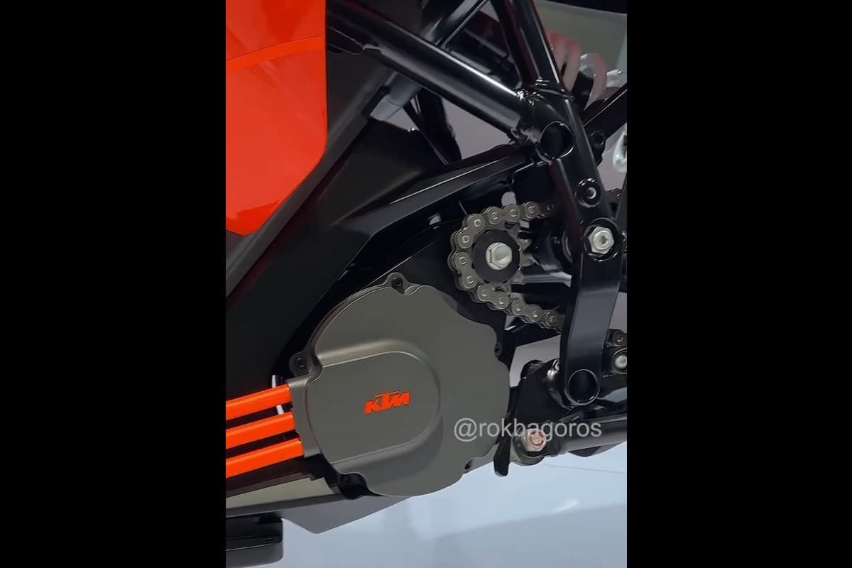 Primeras imágenes de la KTM E-Duke: Podría estar mucho más cerca de lo que pensábamos
