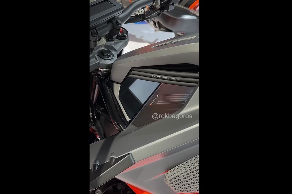 Primeras imágenes de la KTM E-Duke: Podría estar mucho más cerca de lo que pensábamos