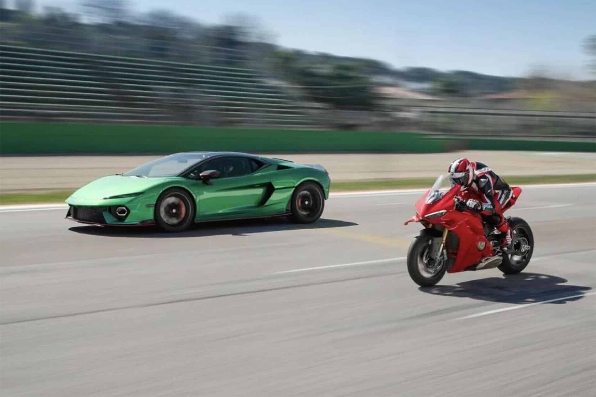 El Lamborghini tiene mejor arranque, luego la Ducati es la que manda
