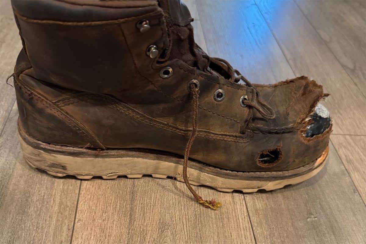 El impacto de la bota pone los pelos de punta
