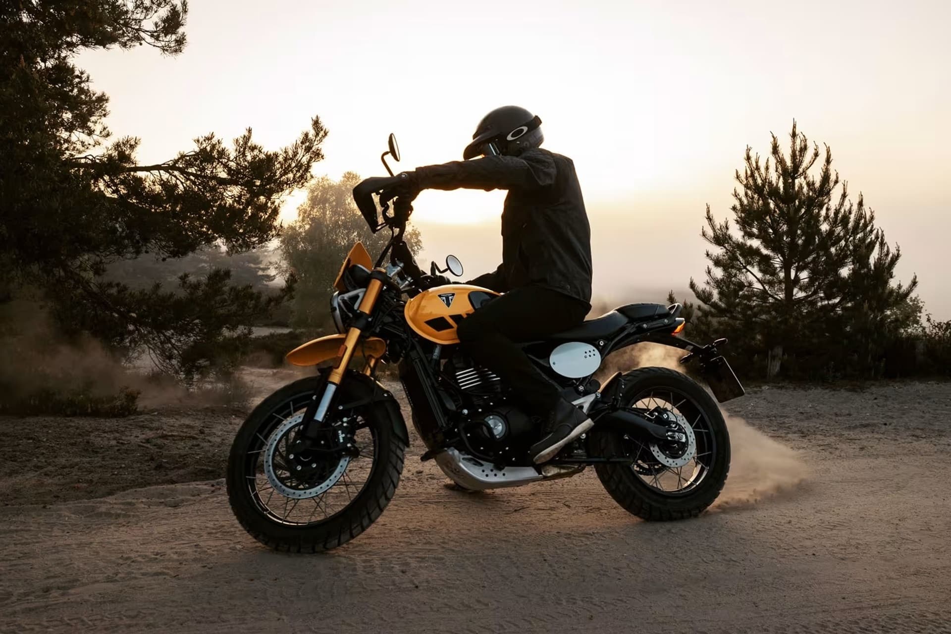 La Triumph Scrambler 400 XC, hace su debut en el mercado indio