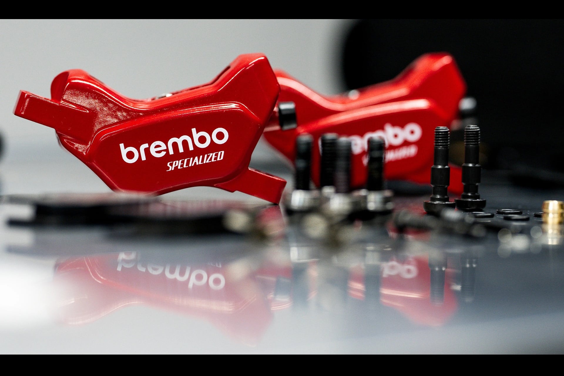 Brembo extiende su tecnología al mundo de la MTB en colaboración con Specialized Gravity