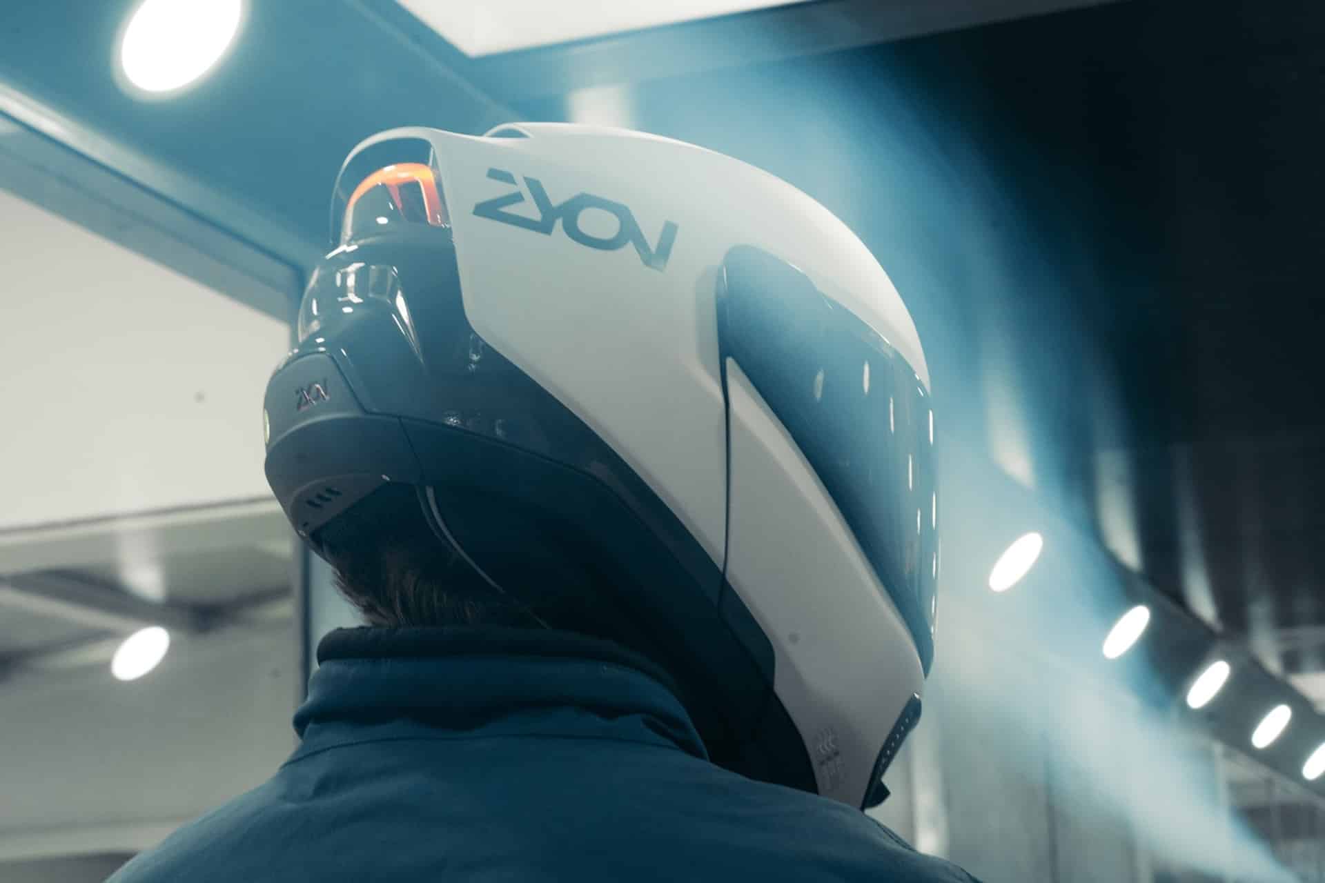 ZYON avanza hacia el lanzamiento de su primer modelo de casco equipado con el sistema Breath Safe System