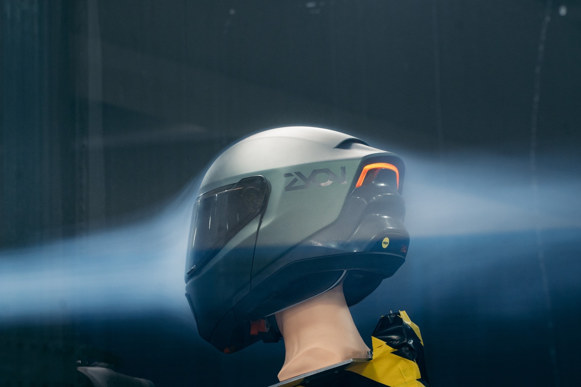 ZYON avanza hacia el lanzamiento de su primer modelo de casco equipado con el sistema Breath Safe System