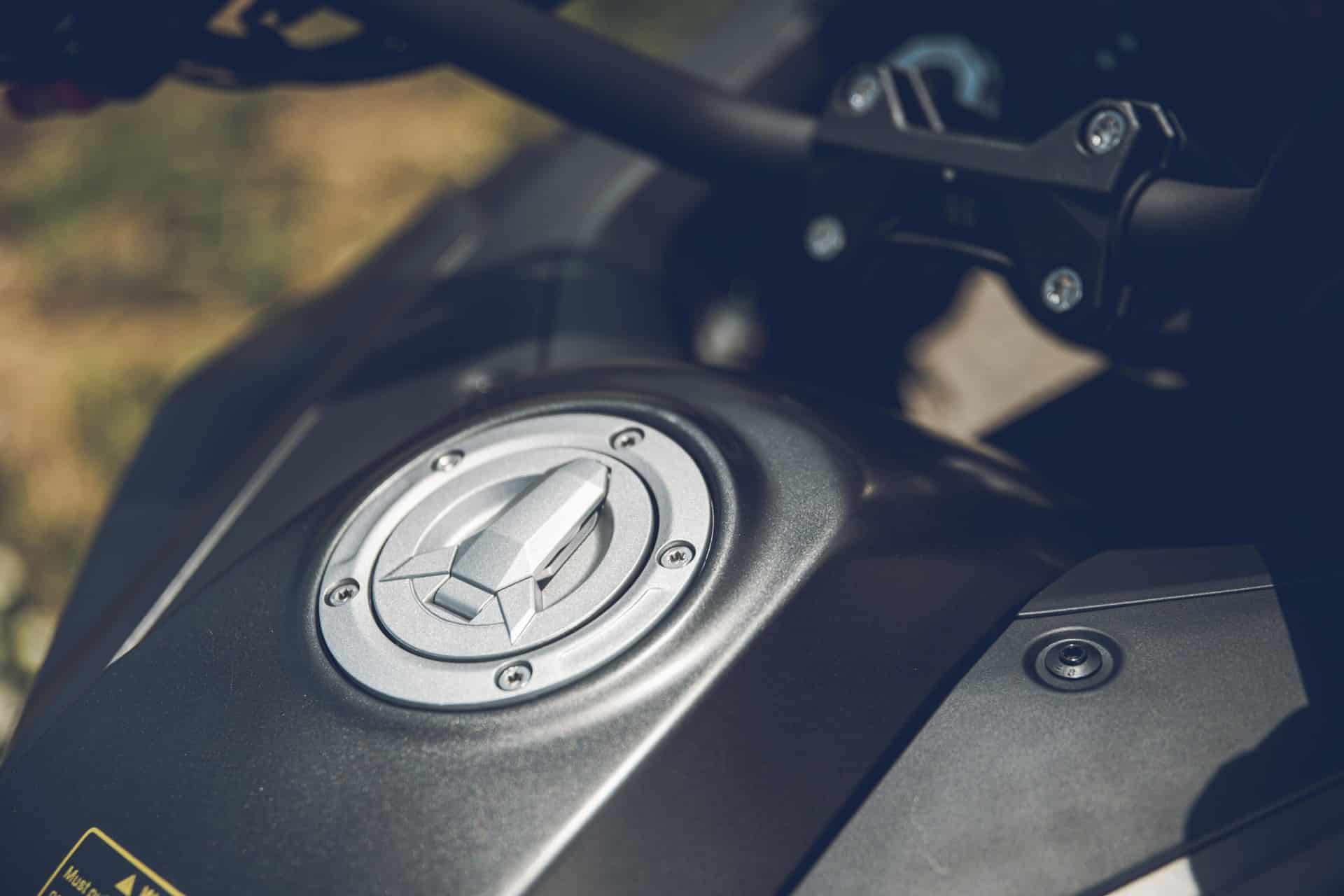 QJ Motor amplía su gama ADV con las nuevas SRT 900 en versiones “S” y “SX”