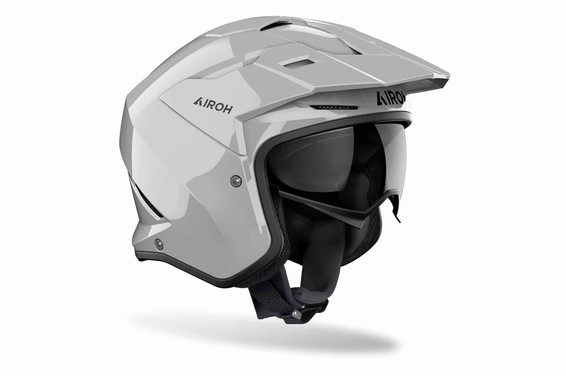 Airoh Kombakt 2025: El nuevo casco jet ideal para moverse entre el tráfico urbano