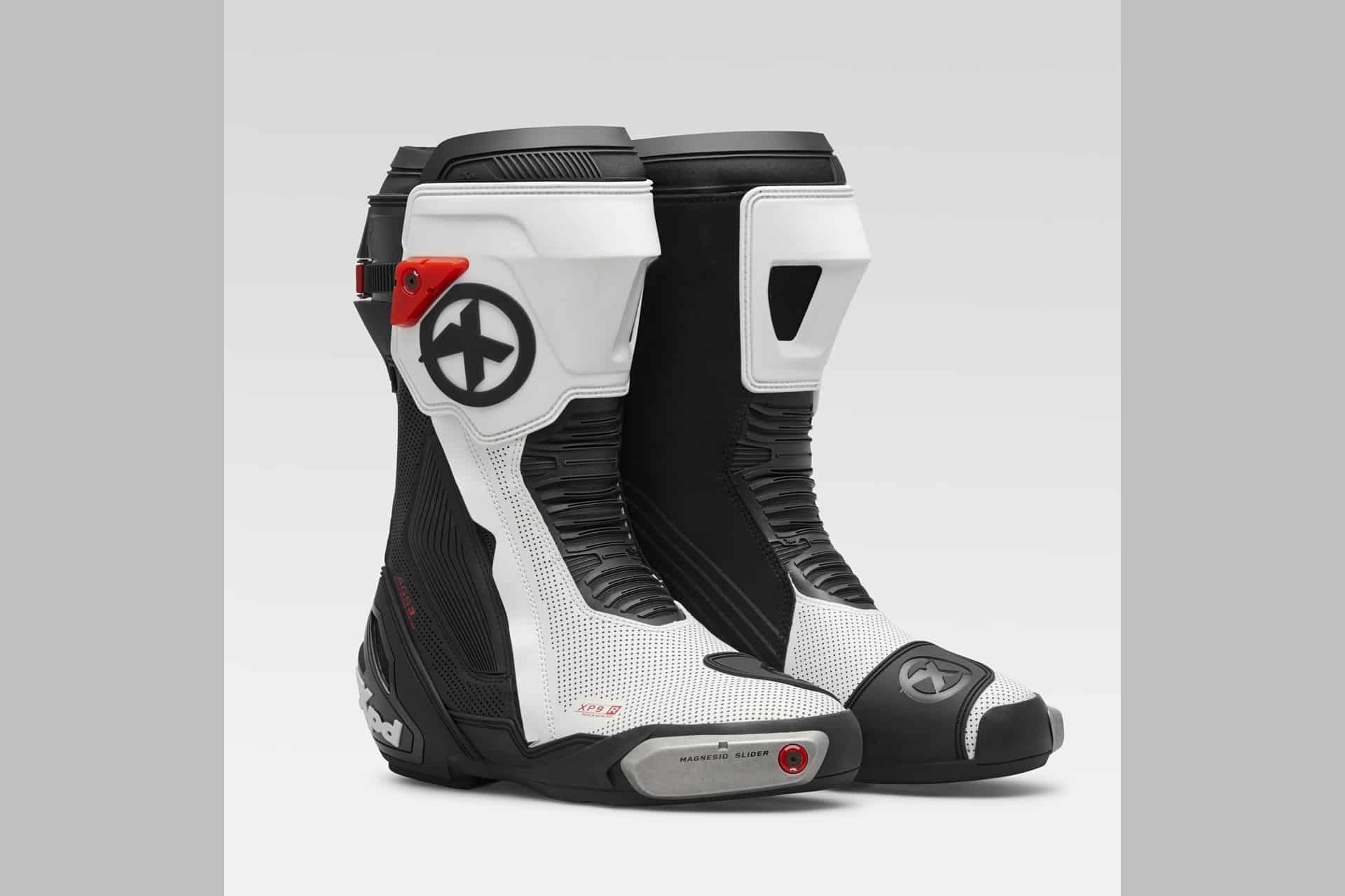 Nueva gama de botas deportivas XPD 2025 Tecnología de competición al alcance del aficionado