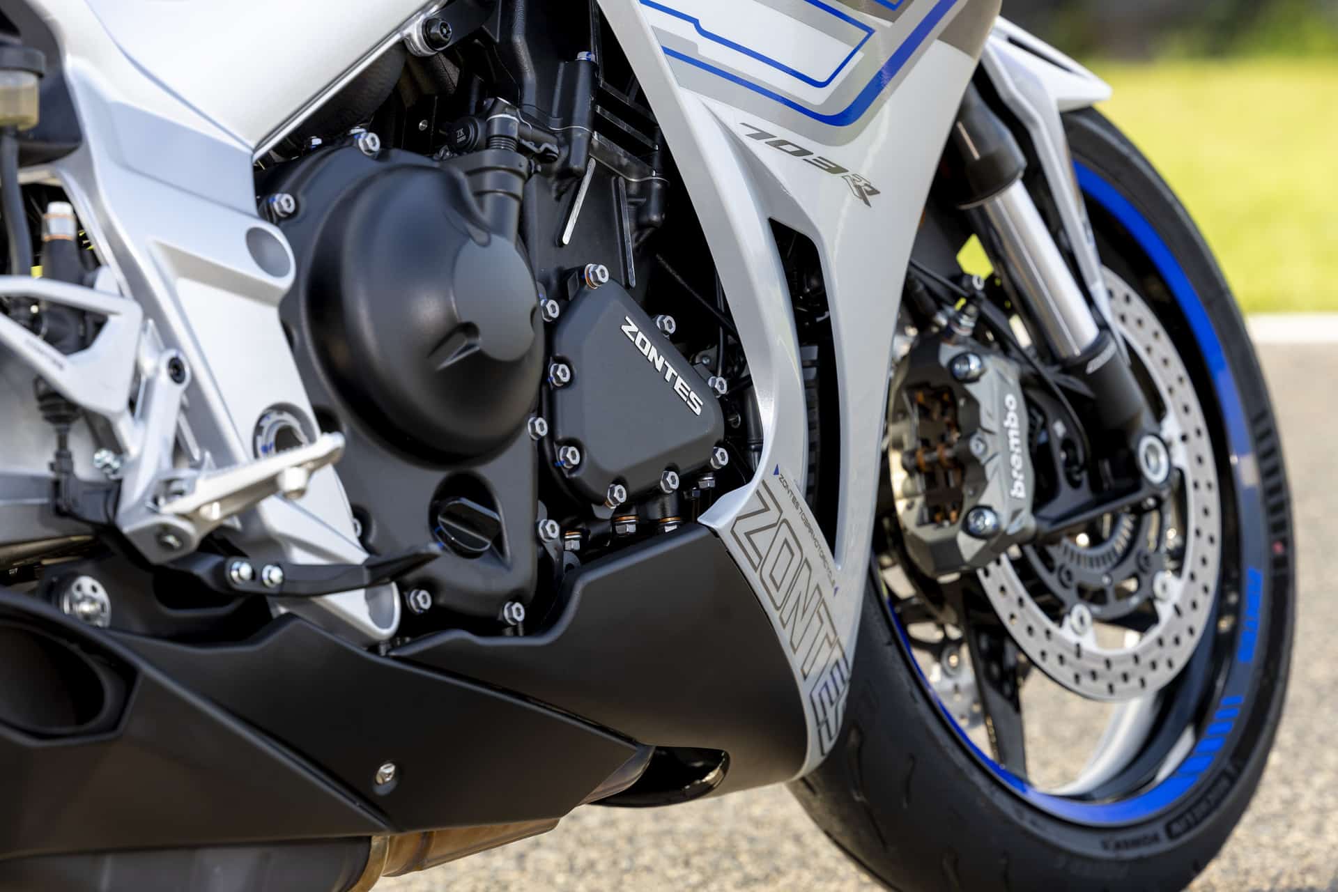 Prueba Zontes 703 RR 2025