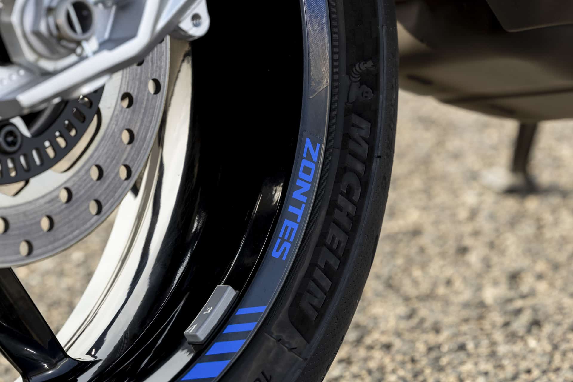 Prueba Zontes 703 RR 2025