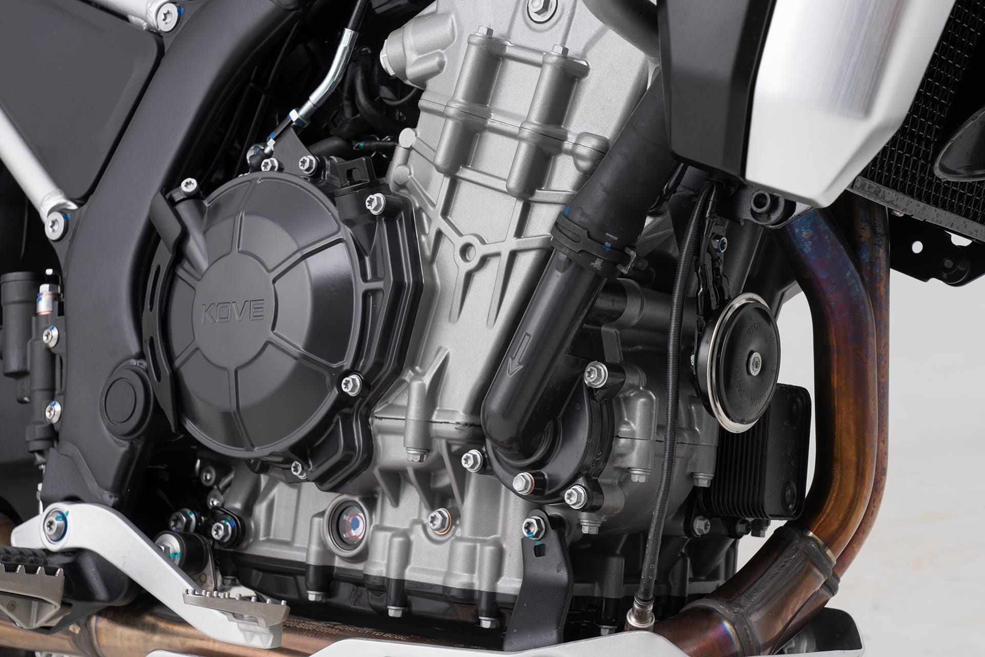 La nueva Kove 800X Rally ya tiene fecha de lanzamiento oficial en Europa