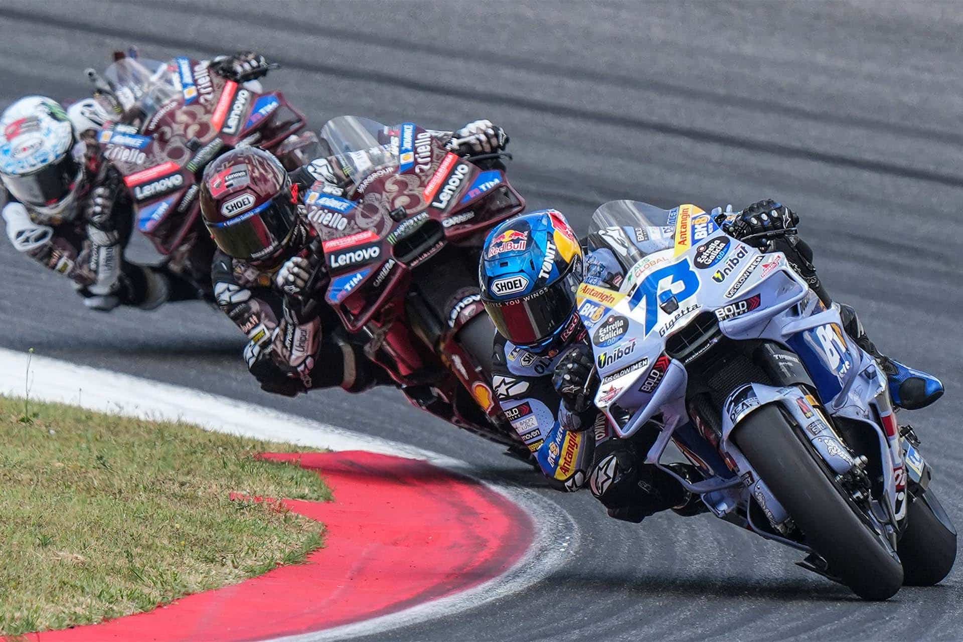 Álex Márquez es el único capaz de estar batallando cara a cara con los oficiales