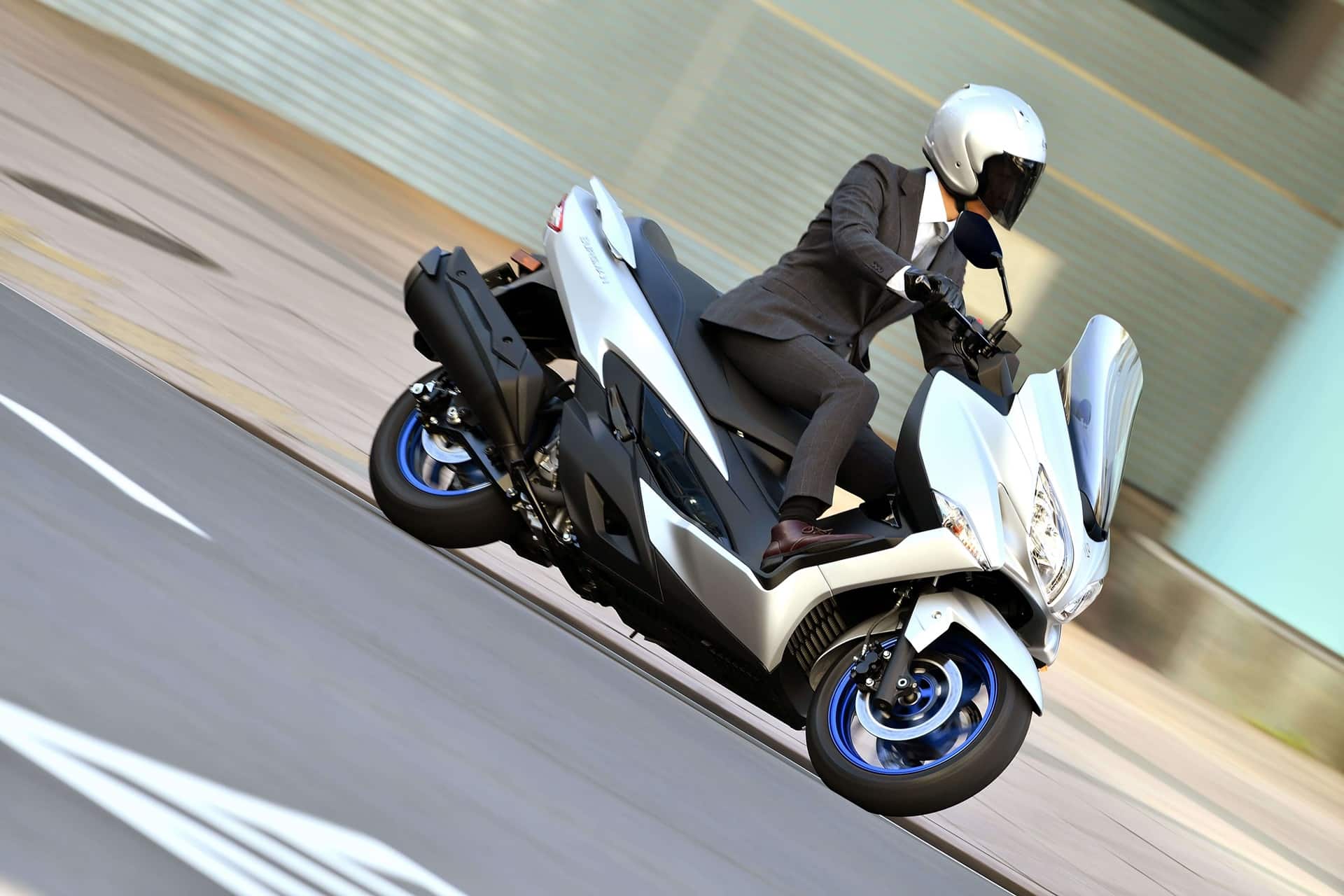 Suzuki Burgman 400 2026