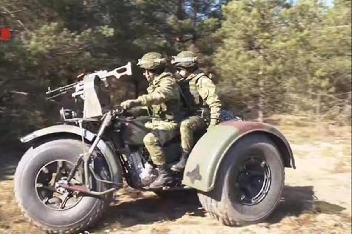 Konung Trike: El triciclo militar preparado para combatir sobre cualquier terreno