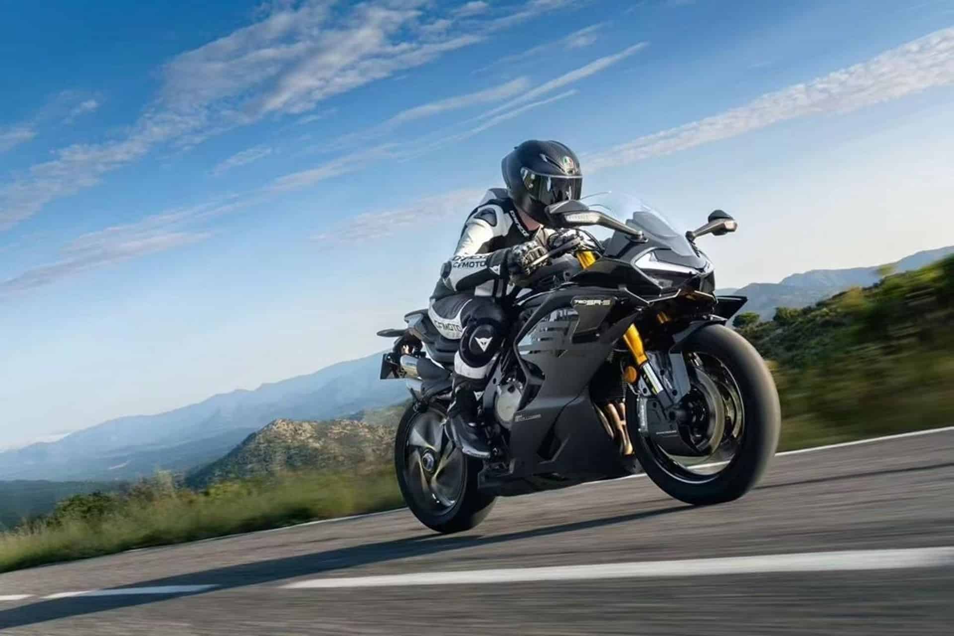 CFMoto presenta oficialmente su nueva 750SR‑S: 111 CV, 80 Nm y 230 km/h