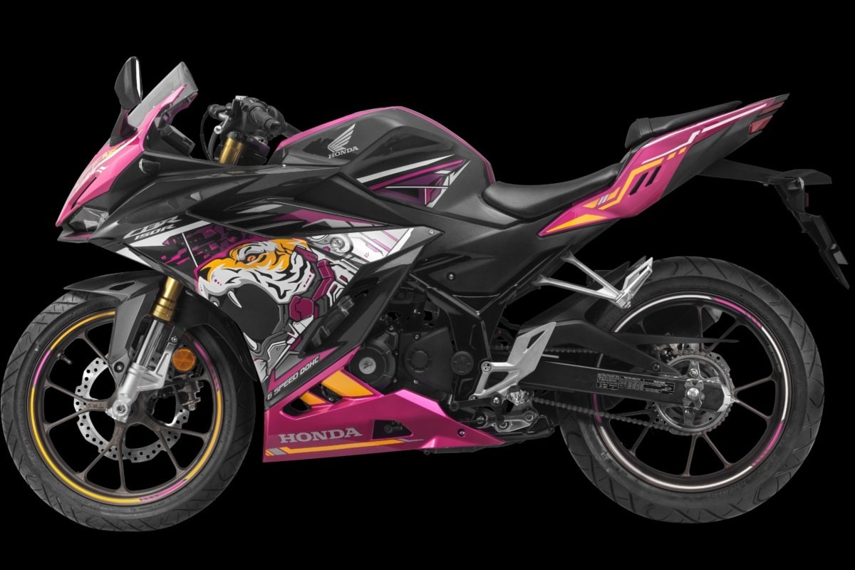 CBR150R CyberRoar: La pequeña deportiva de Honda se viste de edición especial