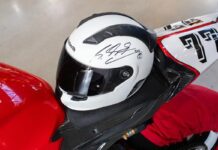 Un pedazo de la historia personal de Michael Schumacher puede ser tuyo: A la venta su Honda CBR1000RR SC59 de 2010