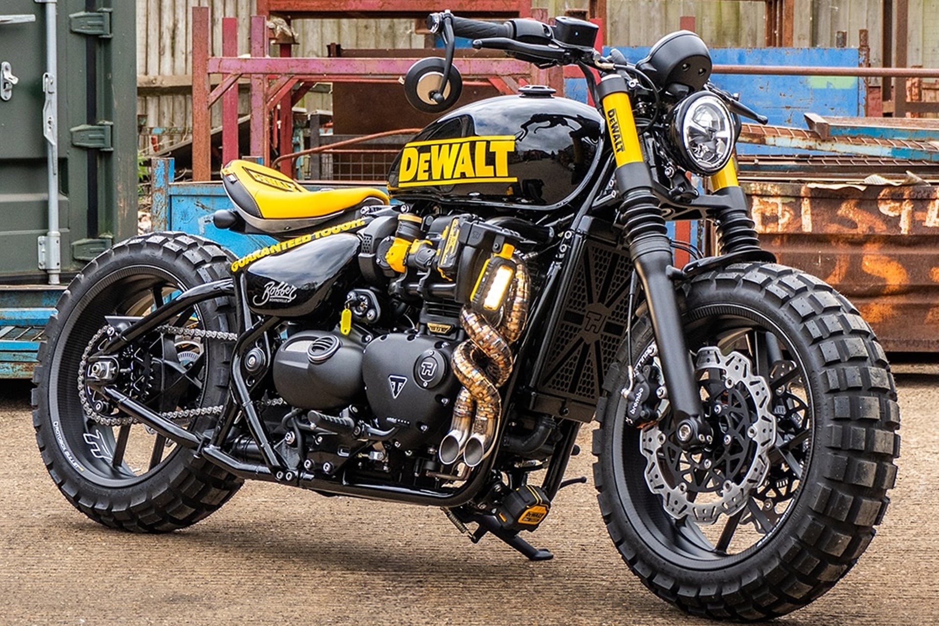 Thornton Hundred Motorcycles presenta su última preparación “bobber Offroad” en colaboración con DeWalt