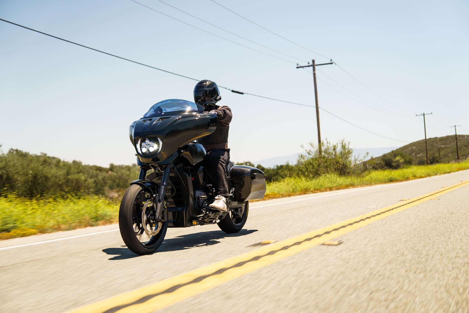 El serial Indian Forged presenta su última preparación obra de Jeremy “Twitch” Stenberg para Ryan Sheckler