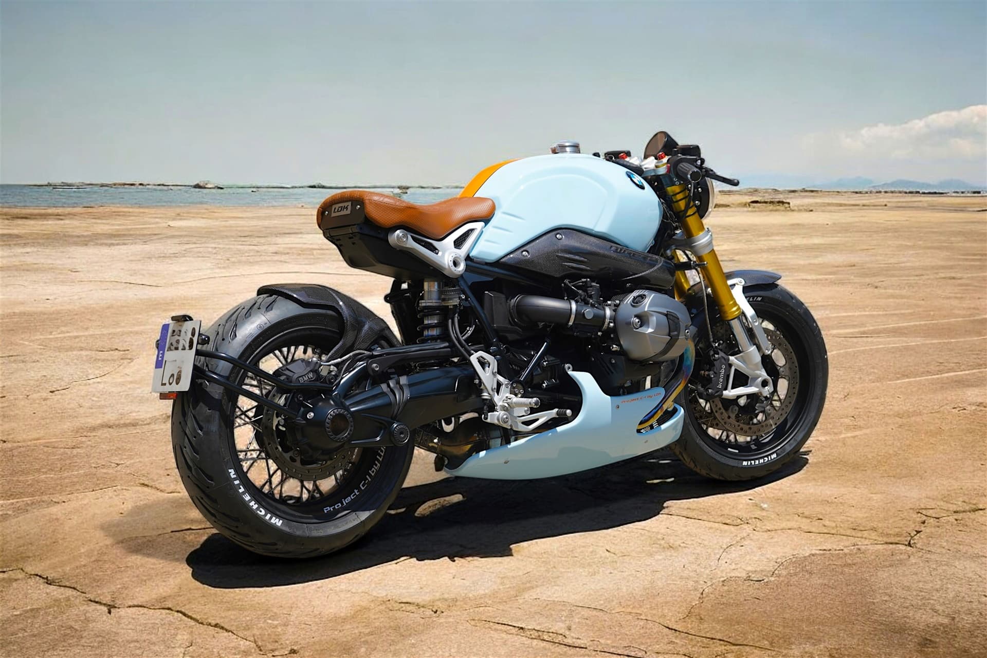 BMW R nine T Gulf by LDK: Un tributo sobre 2 ruedas al automovilismo clásico