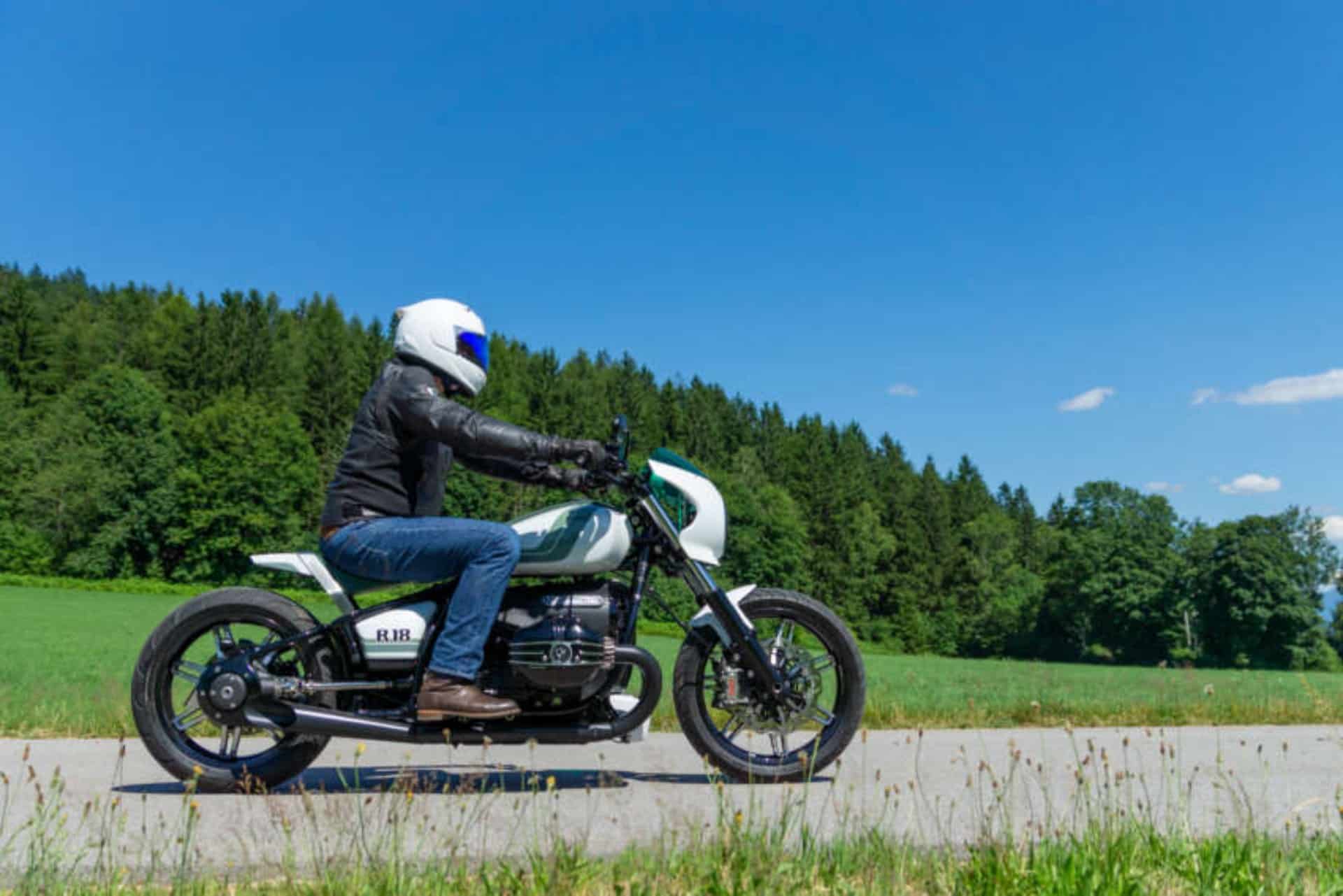 BMW The Speed Sisters basadas en las R18 y R12 WOIDWERK
