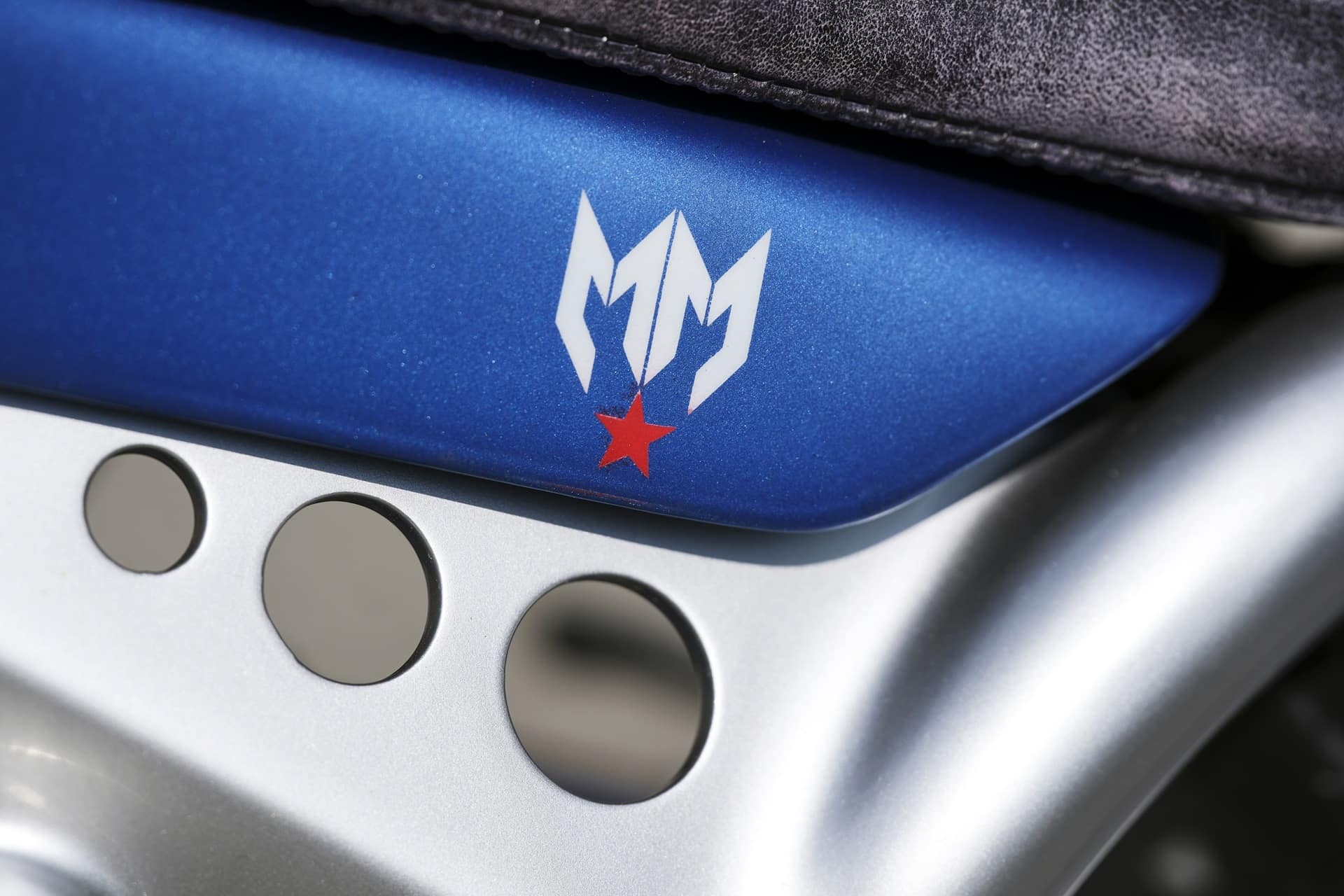Presentada oficialmente “Wings of Freedom”, la moto de Renard Motorcycles en colaboración con Maxim de The Prodigy