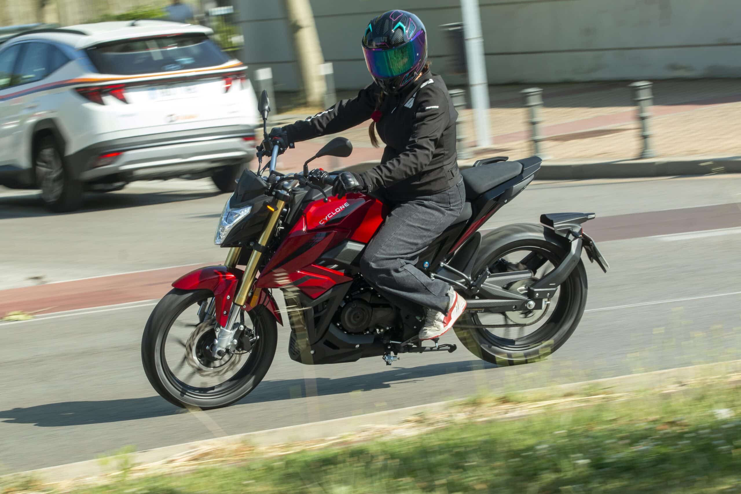 Cyclone Battlo 125