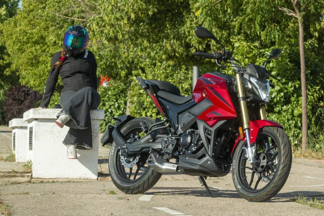Prueba Cyclone Battlo 125 2025