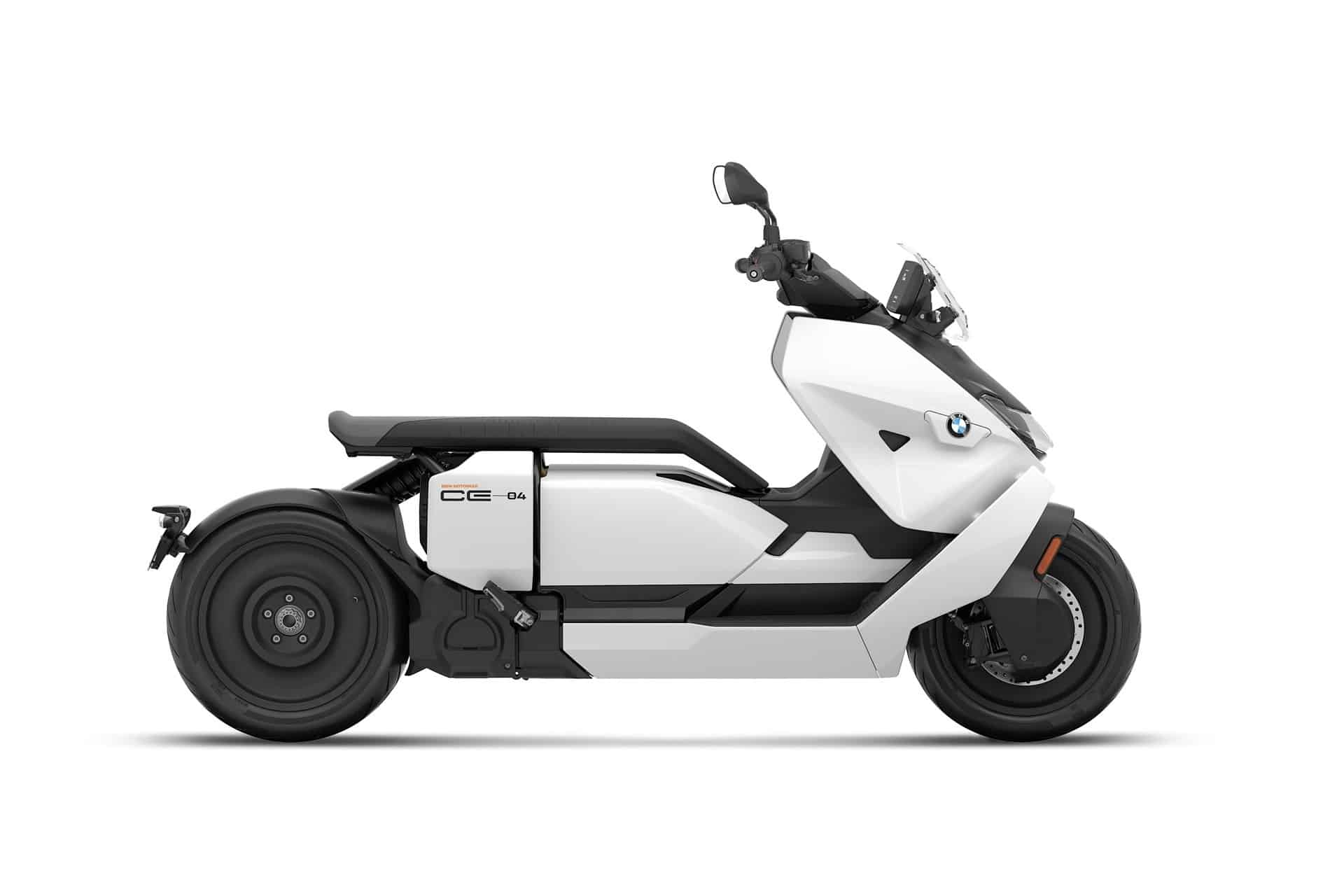 BMW CE 04 2026: El rey de los “Maxi-EV” se prepara para una nueva temporada