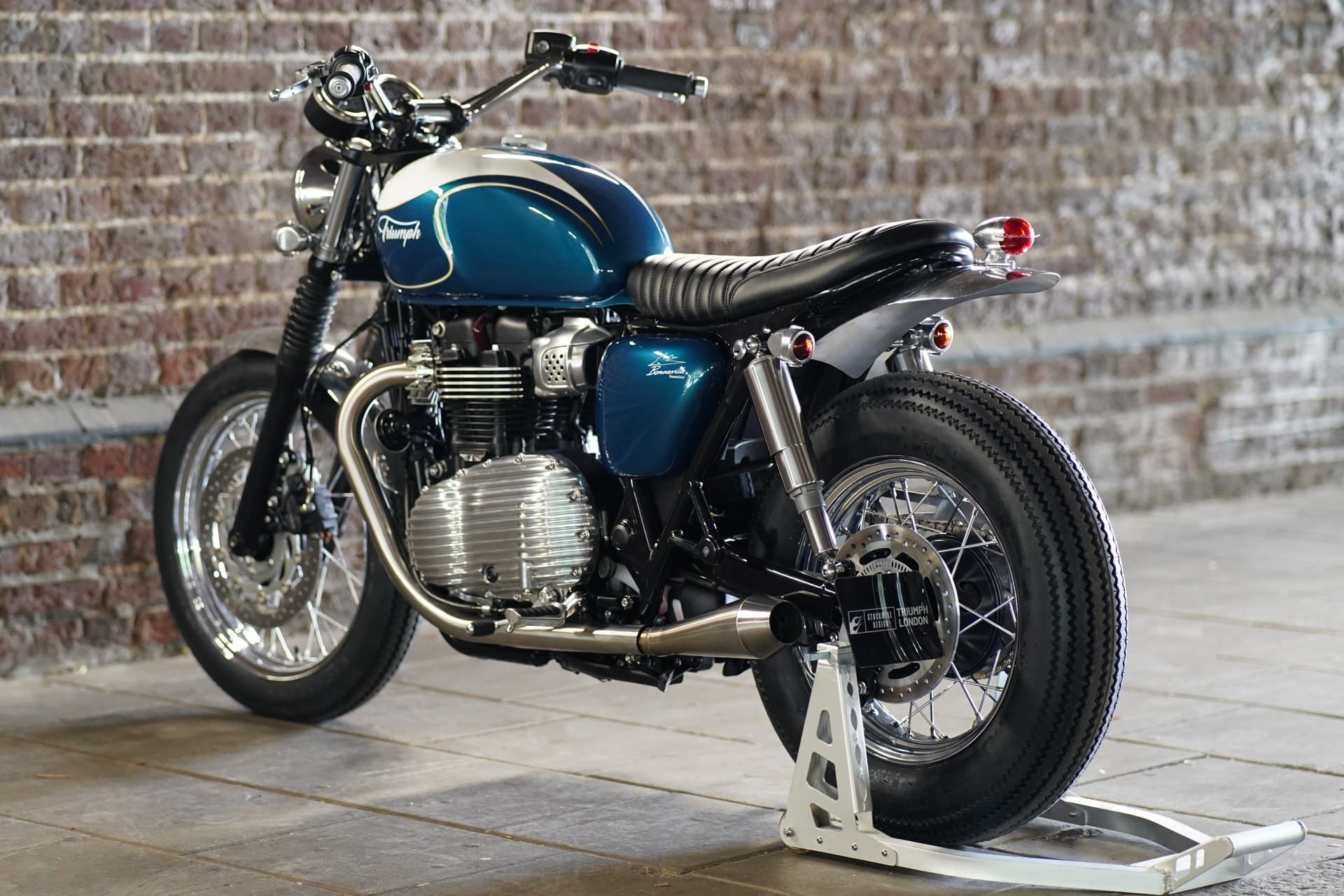 Triumph Originals 2025