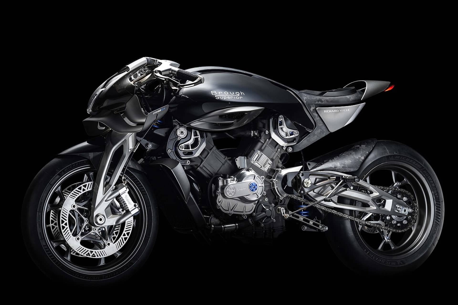 Richard Mille X Brough Superior RMB 01: Innovación tecnológica y tradición dedicada a la máxima excelencia