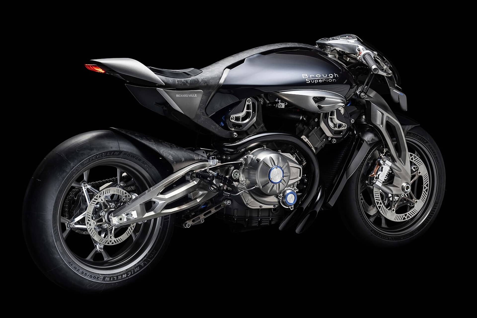 Richard Mille X Brough Superior RMB 01: Innovación tecnológica y tradición dedicada a la máxima excelencia