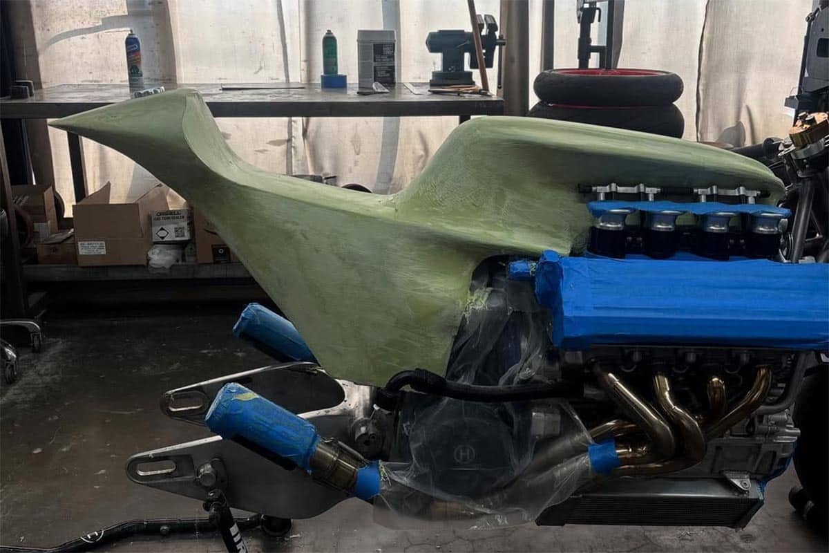 El trabajo para el acabado final empezó creando los moldes