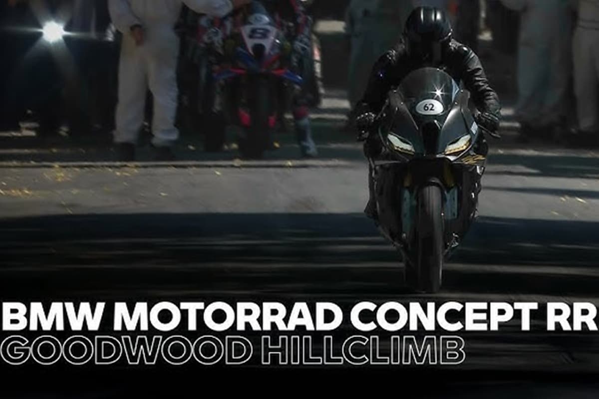 La BMW Concept RR rueda por primera vez en Goodwood 2025