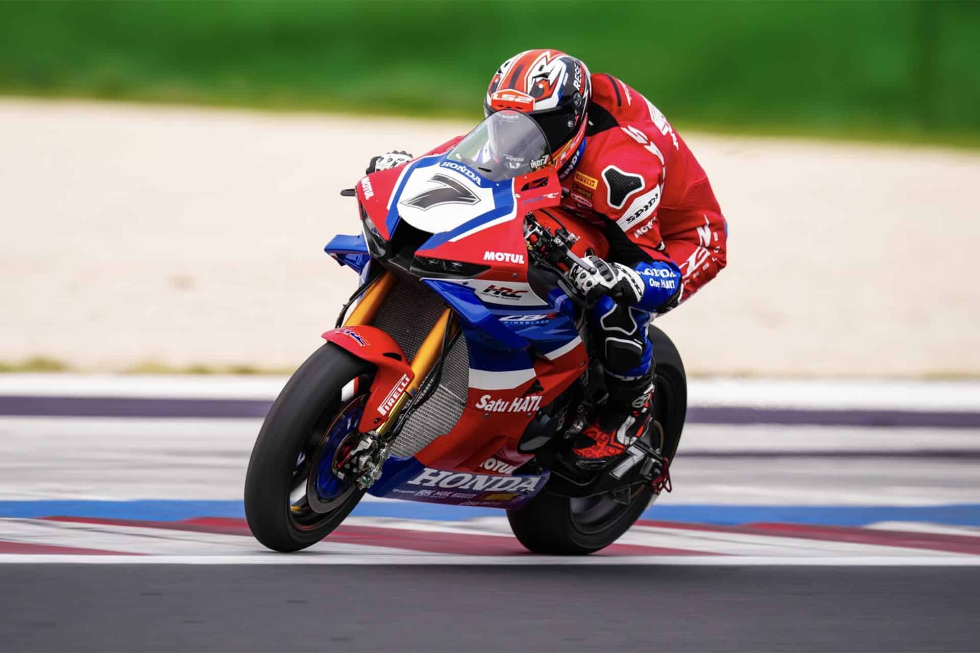 Por ahora no hay fecha prevista en la que Lecuona se subirá a la moto de nuevo