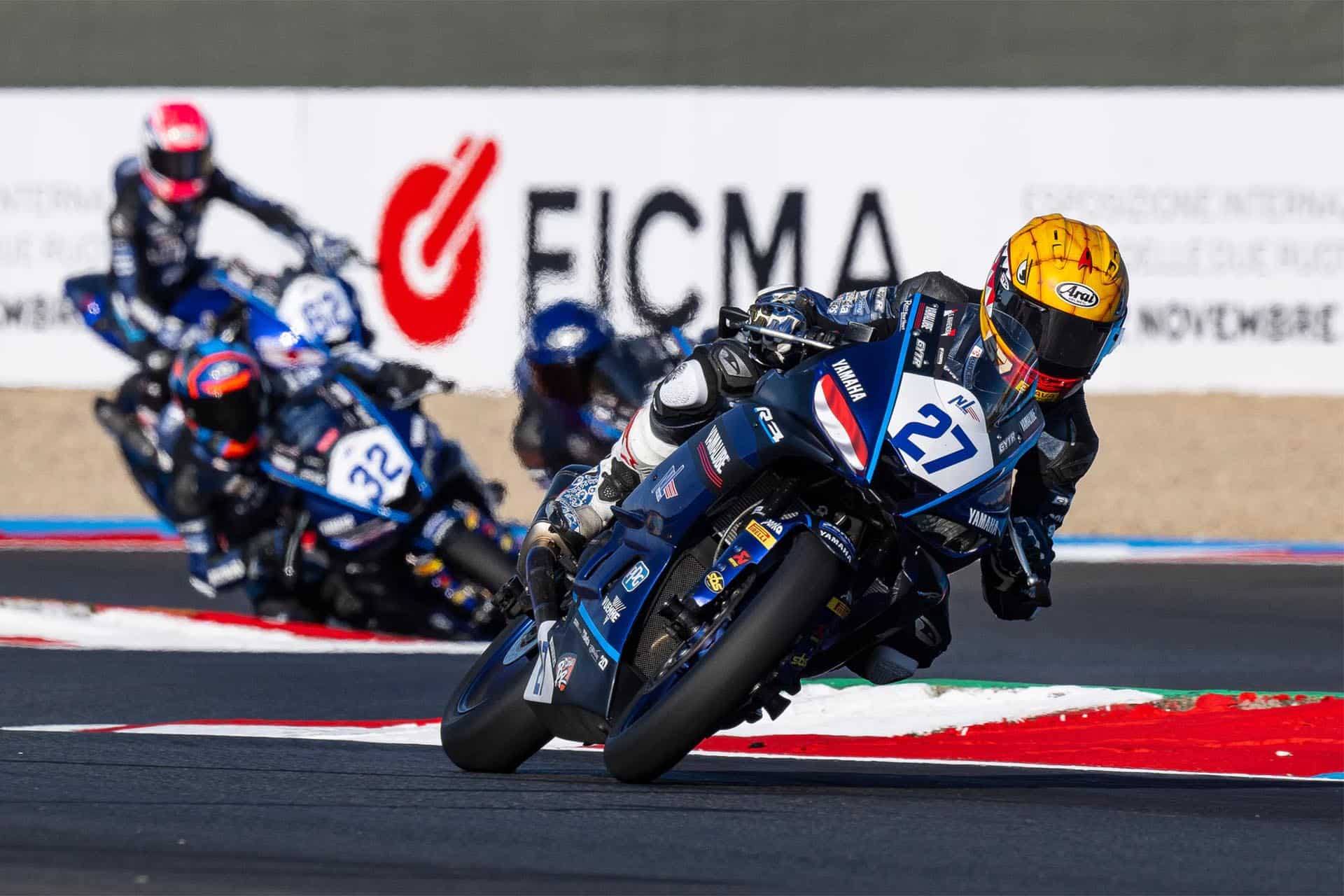 Las carreras de la FIM R3 BLU CRU World Cup incluyen pilotos de múltiples nacionalidades