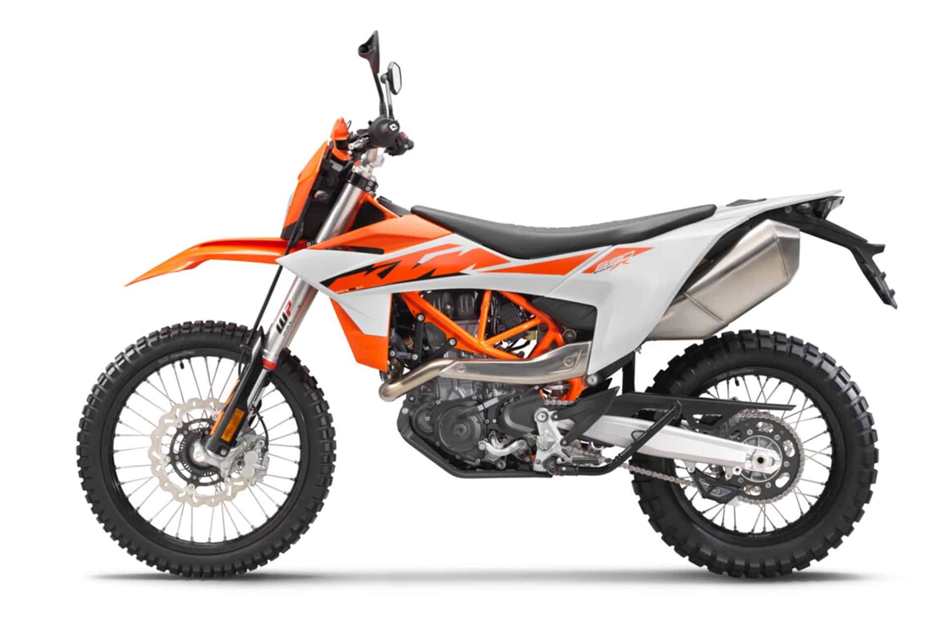 KTM presenta oficialmente sus nuevas 690 Enduro R y 690 SMC R 2026