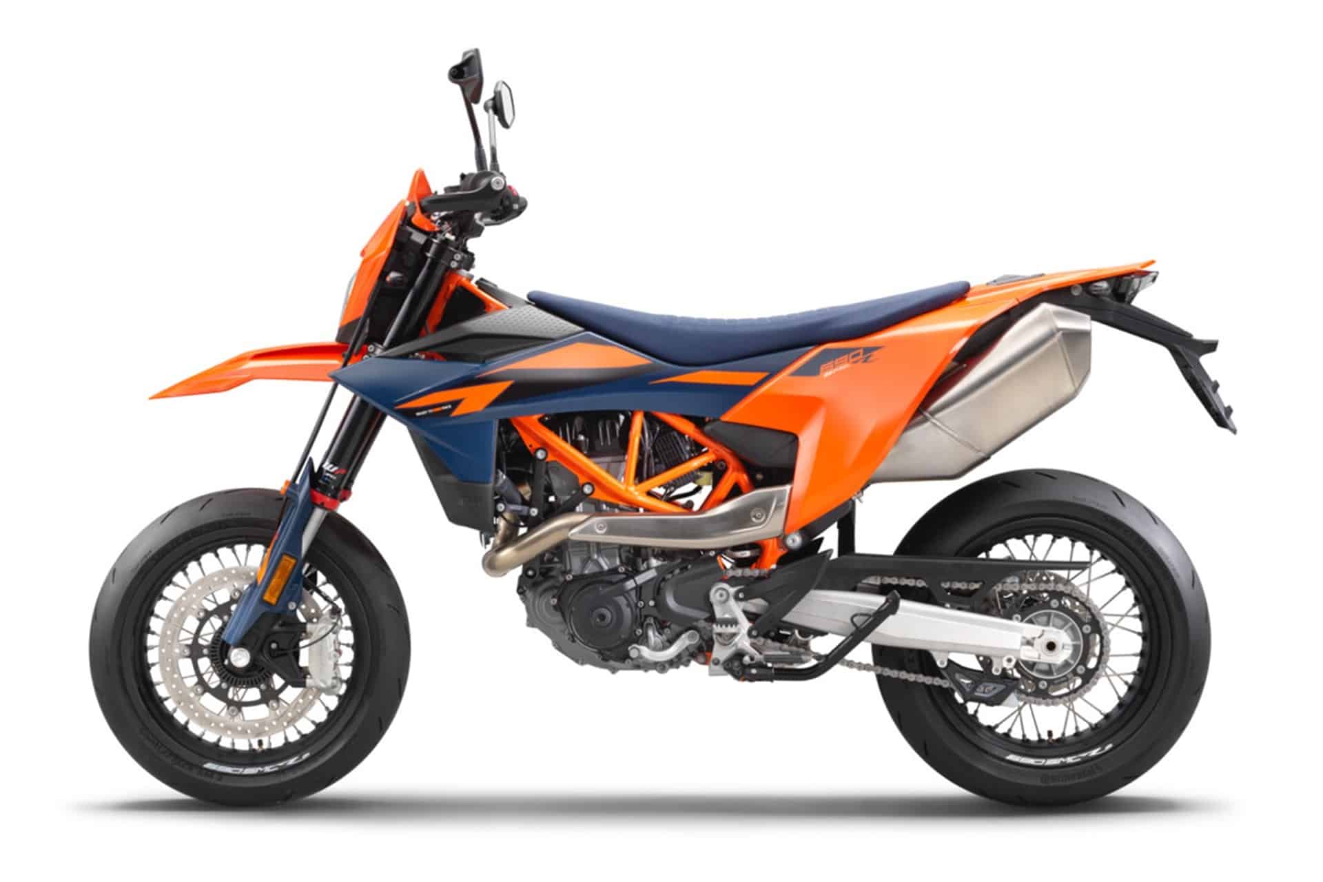 KTM presenta oficialmente sus nuevas 690 Enduro R y 690 SMC R 2026